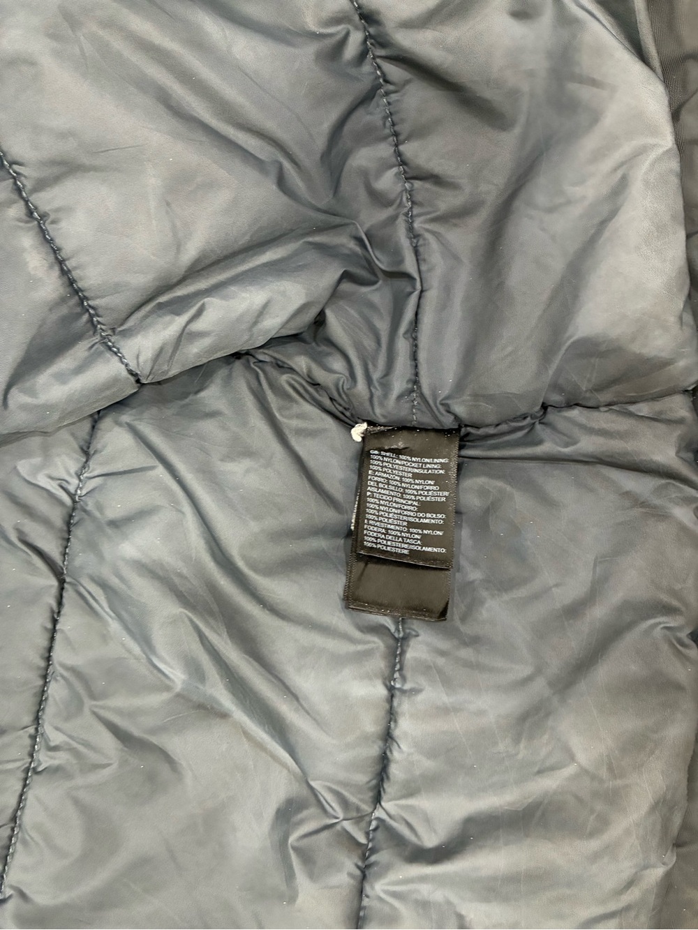 The North Face Men’s Black Waterproof Hooded Jacket - Picture 5 of 7